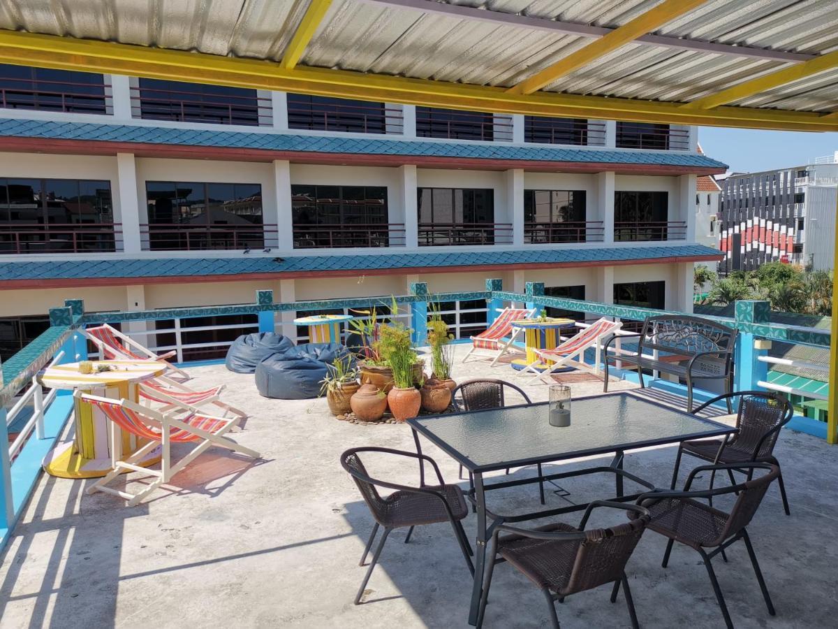 Mypatong Social Hostel Екстериор снимка
