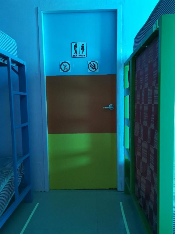 Mypatong Social Hostel Екстериор снимка