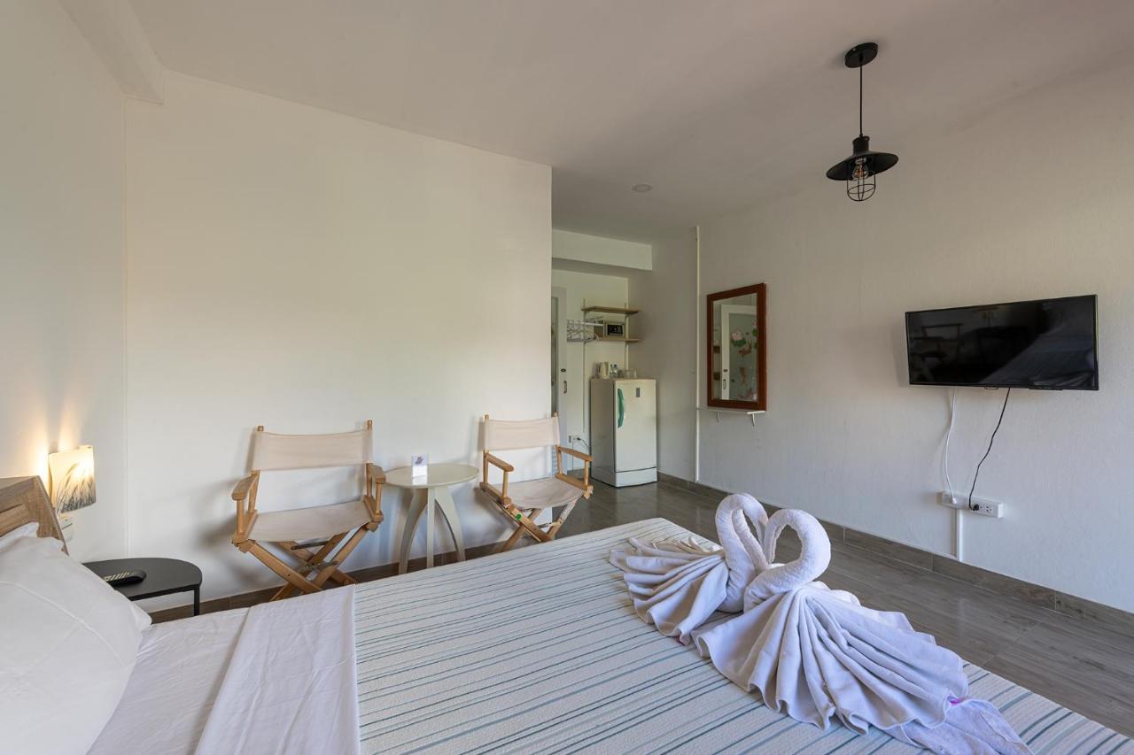 Mypatong Social Hostel Екстериор снимка